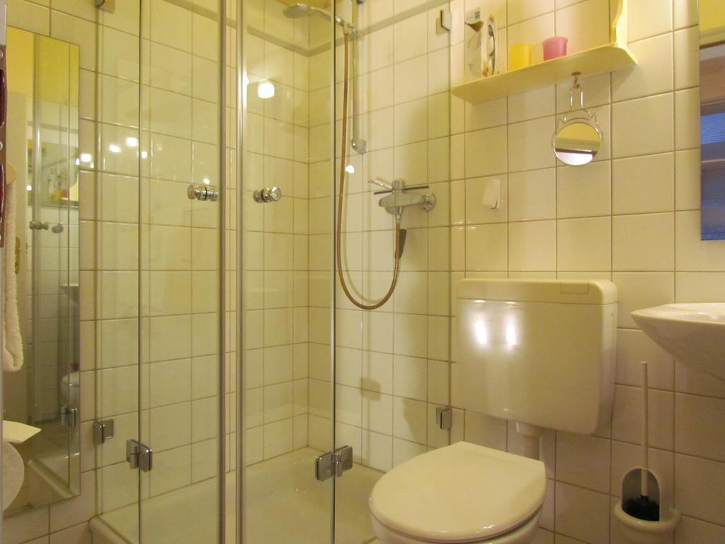 Apartments Im Froschhaus Mit Fruehstueckskuechen فرييدريشتادت المظهر الخارجي الصورة